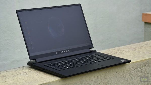 Alienware m15 Ryzen Edition R5 Gaming Laptop Review Alienware m15 Ryzen Edition R5 Gaming Laptop Review