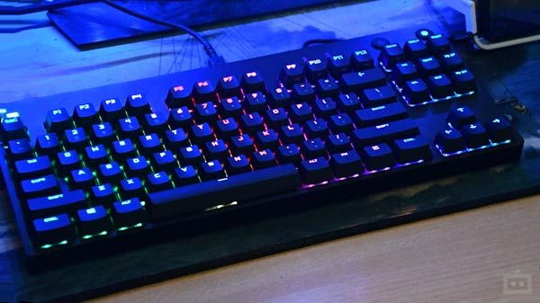 Logitech G Pro Gaming Keyboard Review: A Stealthy Performer Logitech G Pro Gaming Keyboard Review: A Stealthy Performer