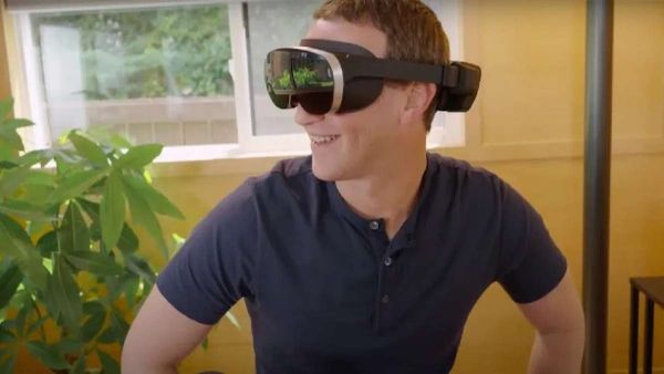 Meta VR Headset That’ll Mimic Your Expressions To Arrive In October Meta VR Headset That’ll Mimic Your Expressions To Arrive In October
