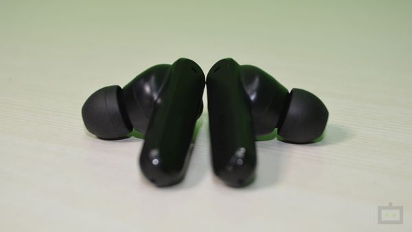 Philips 4000 Series Earbuds Review Philips 4000 Series Earbuds Review