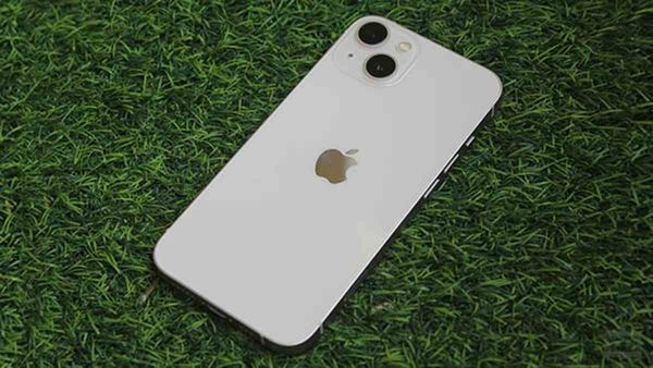 This Croma Sale Might Be Offering a Good Deal on iPhone 13 This Croma Sale Might Be Offering a Good Deal on iPhone 13