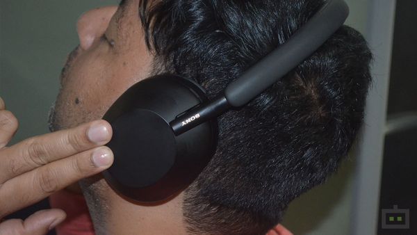 Sony WH-1000XM5 Headphones Review Sony WH-1000XM5 Headphones Review