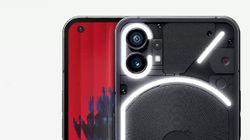 Nothing Phone (1)ની આ એક્સેસરીઝ ફર્સ્ટ પાર્ટી પ્રોડક્ટ્સ કરતા છે સસ્તી, જાણો લિસ્ટ 