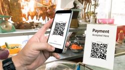 QR Code સ્કેન કરતા સાચવજો, નહીં તો બેન્ક અકાઉન્ટ થઈ જશે ખાલી!