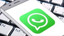 WhatsApp પર આવતા આ 4 મેસેજ પર ક્લિક ન કરતા, નહીં તો છેતરાઈ જશો