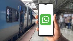 WhatsAppપર જ ચેક કરી શકો છો, ટ્રેનનું PNR સ્ટેટસ, આ રહ્યા સ્ટેપ્સ 