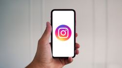 Instagram પર વાંચો મેસેજ, સામેના વ્યક્તિને ખબર પણ નહીં પડે