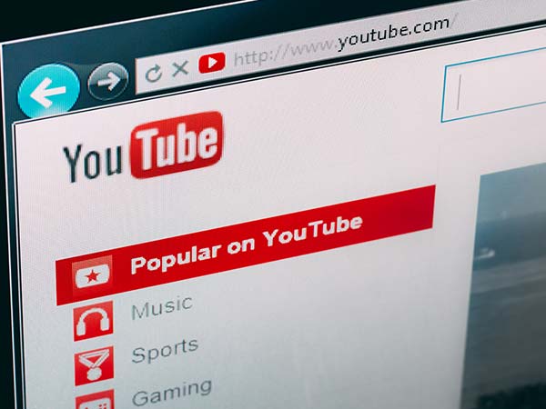 #3 વધુ સારી વિડિઓ ક્વોલિટી વાળા વિડિઓઝ જોવા માટે સર્ચ કીવર્ડ માં 'HD' શબ્દ ઉમેરો