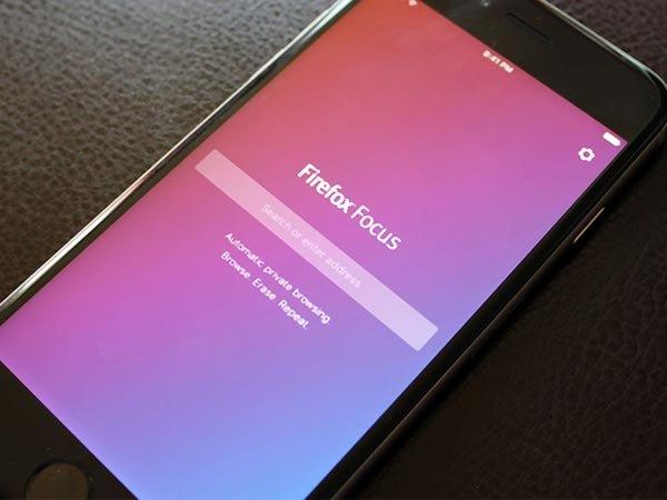 #સફારી સાથે સ્પર્ધા