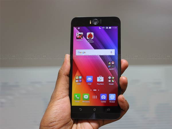 Asus Zenfone Selfie (Rs. 12,970)