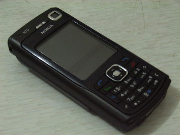 નોકિયા N70