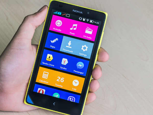 નોકિયા XL