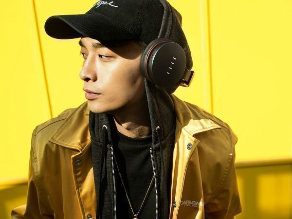 ફિયાલ ભારતમાં હેડ હેડફોનો પર ફાયિલ વાયરલેસ લોન્ચ કરે છે