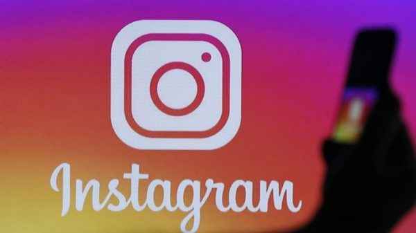 Instagram પર કેમ વાઈરલ નથી તમારી પોસ્ટ, આ ફીચરથી જાણો Instagram પર કેમ વાઈરલ નથી તમારી પોસ્ટ, આ ફીચરથી જાણો