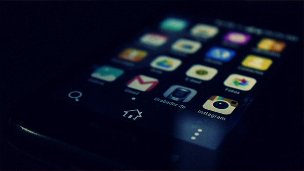 Smartphoneમાં આ 5 એપ્સ ખાસ રાખો, મુશ્કેલ કામ બની જશે સરળ