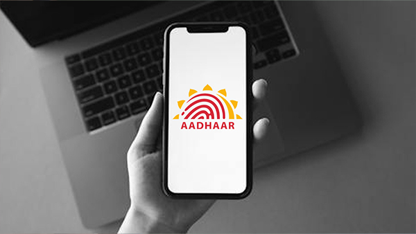 તમારા Aadhaar Cardનો ક્યાં ક્યાં થઈ રહ્યો છે ઉપયોગ, આ રીતે કરો ચેક