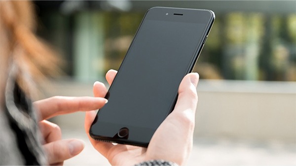 સેકન્ડ હેન્ડ સ્માર્ટફોન ખરીદો છો, તો આ બાબતોનું ધ્યાન રાખજો