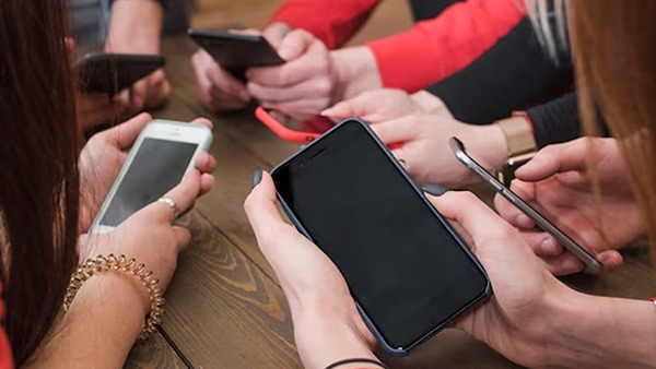 Smartphone થઈ જશે મોંઘા, ચીનના આ નિર્ણયની પડશે અસર