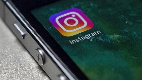 કેટલી જગ્યાએ ખુલ્લુ છે તમારું Instagram, જાણશો તો ચોંકી જશો કેટલી જગ્યાએ ખુલ્લુ છે તમારું Instagram, જાણશો તો ચોંકી જશો