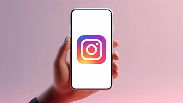 Instagram પર પોસ્ટ કરેલી જૂની સ્ટોરીઝ જોવી છે? તો બસ આટલું કરો