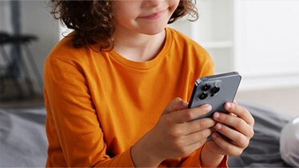 16 વર્ષથી નાના બાળકો નહીં વાપરી શકે સોશિયલ મીડિયા