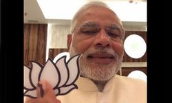 ट्विटर पर नरेंद्र मोदी की सेल्फी ने किया कमाल 