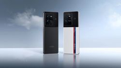 iQOO 10 Series : 200W फास्ट चार्जिंग सपोर्ट के साथ , iQOO 10 Pro और iQOO 10 हुए लॉन्च 