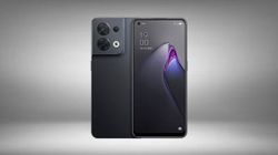 Oppo Reno 8 5G Review :  एक स्लिम और स्टाइलिश मिड-रेंज स्मार्टफोन 