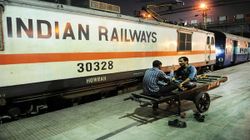 भारतीय रेलवे ने ट्रेन की आवाजाही के समय को ट्रैक करने के लिए रीयल-टाइम ट्रेन इंफॉर्मेशन सिस्टम किया लागू