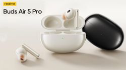 Realme Buds Air 5 Pro 40 घंटे तक के म्यूजिक प्लेबैक के साथ लॉन्च हुआ,जाने कीमत