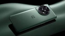 OnePlus 12 फोन का कैमरा स्पेक्स लॉन्च से पहले लीक, जानें कैमरे में क्या कुछ होगा खास