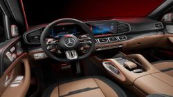 Mercedes-Benz GLS फेसलिफ्ट भारत में लॉन्च, कीमत जानकर चौंक जाएंगे आप!