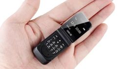 अलग दिखने वाली चीजों का है शौक, तो खरीदें Mini Mobile Phone Flip