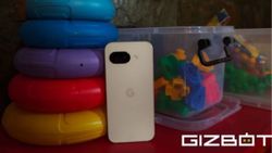 Google Pixel 10a की पहली झलक, मार्च 2026 में लॉन्च और फीचर्स पर रिपोर्ट