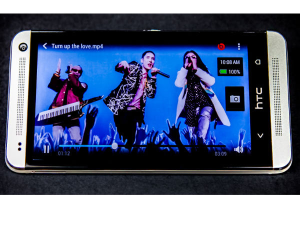 एचटीसी वन स्‍मार्टफोन 