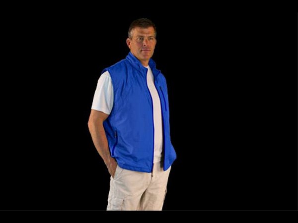 22 पॉकेट वाली जैकेट 