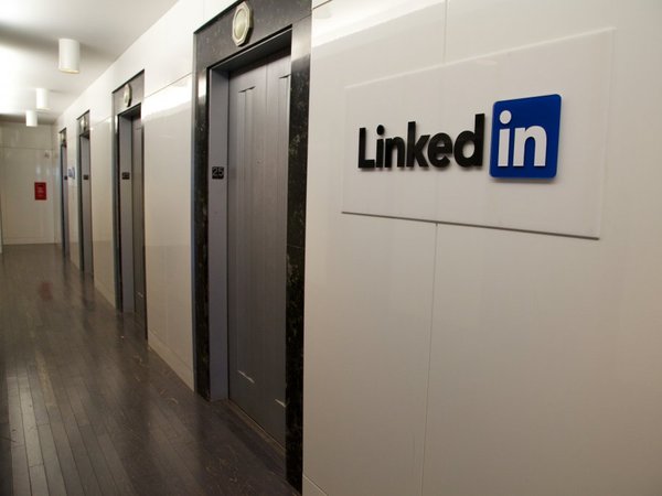 linkedln office pictures