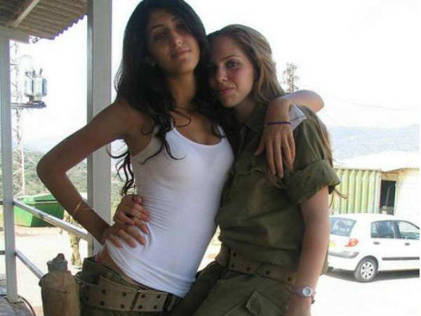 Female Israeli Soldiers Post underwear Photos on Facebook