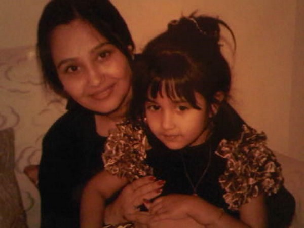 Jiah Khan's twitter life pics