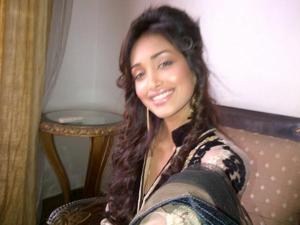 Jiah Khan's twitter life pics
