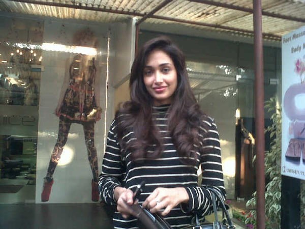 Jiah Khan's twitter life pics