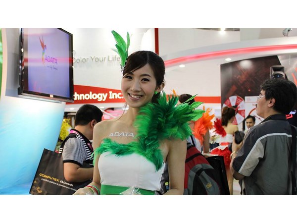 Computex 2013 Bhooth Babes