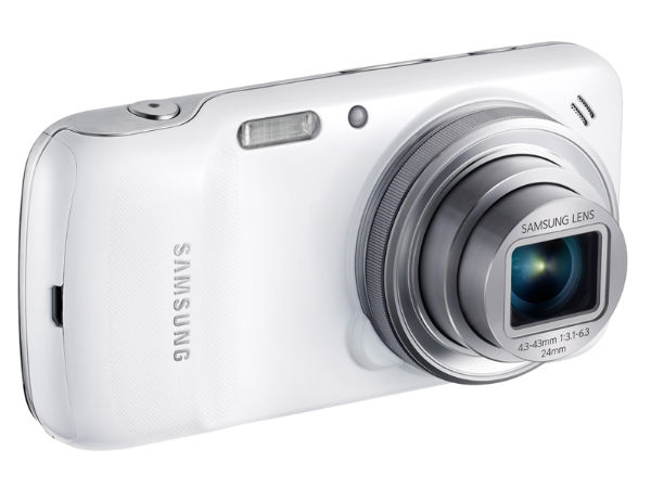 Samsung Galaxy S4 Zoom Camera smartphone