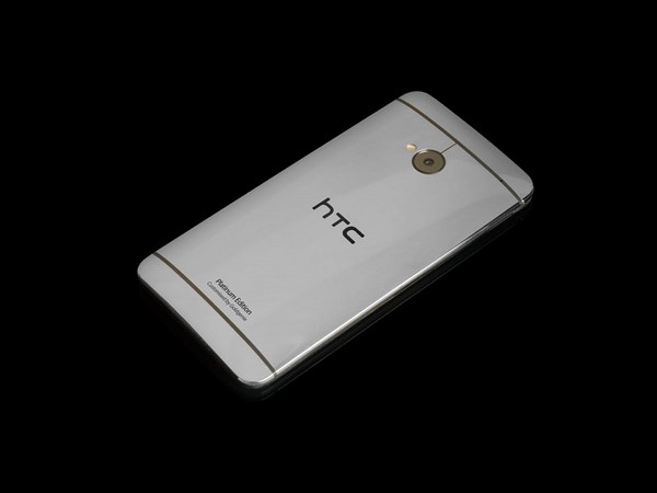 HTC One gold-plated edition HTC One gold-plated edition