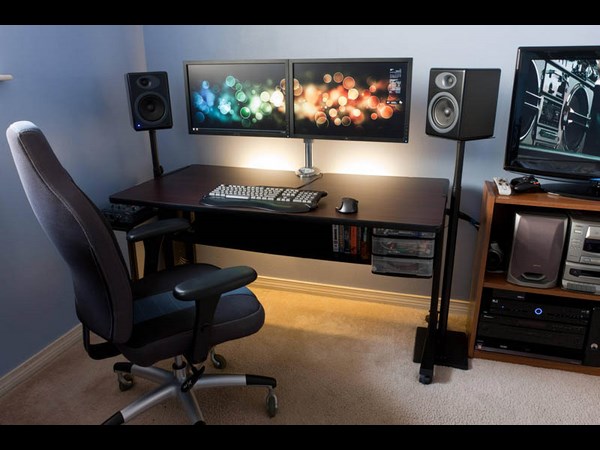 Really Amazing Computer Stations