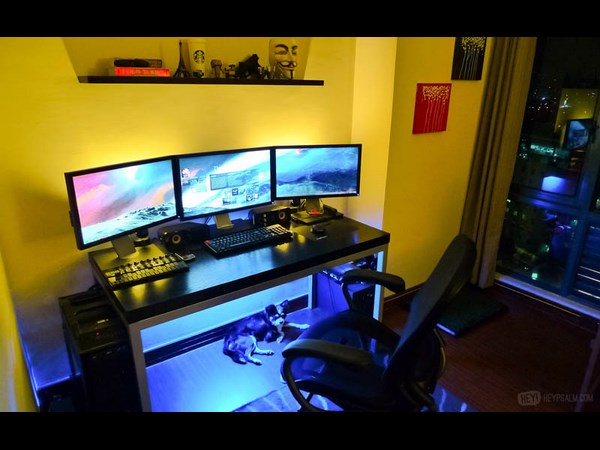 Really Amazing Computer Stations 