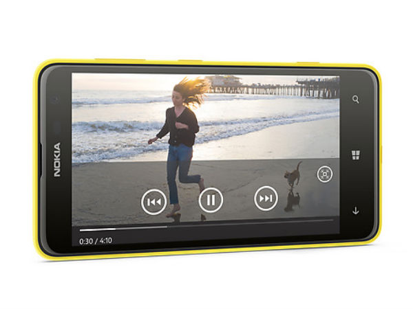 नोकिया लूमिया 625 या फिर सैमसंग गैलेक्‍सी ग्रांड क्‍वाट्रो, कौन है आपकी च्‍वाइस?