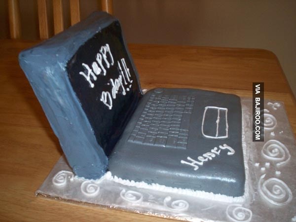 Amazing laptop themed cakes 