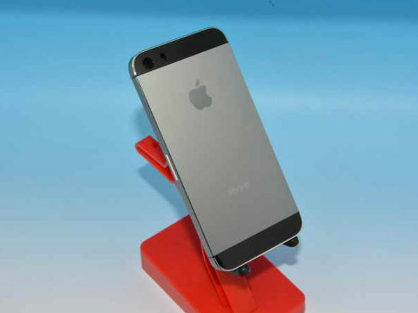 Grey or ‘Graphite’ iPhone 5S