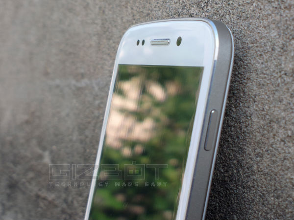 Micromax Canvas 4 A210